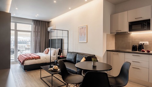 Apartamento de diseño, balcón, vistas parciales al mar