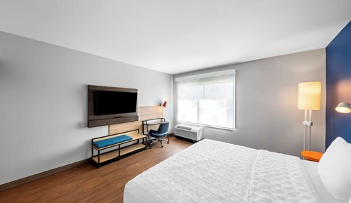 Habitación, 1 cama de matrimonio grande, accesible para personas con discapacidad, bañera