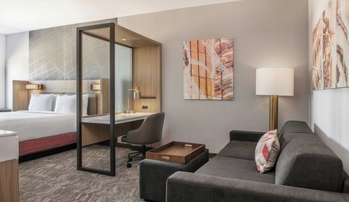 Suite, 1 cama de matrimonio grande (Hearing Accessible)