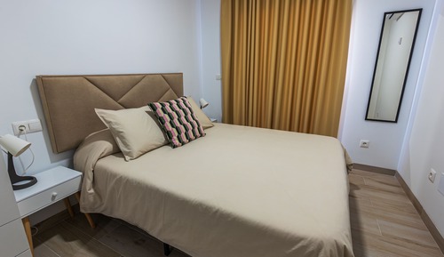 Estudio Premium, 1 cama de matrimonio, terraza, vistas a la piscina