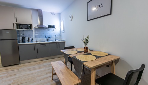 Apartamento Deluxe, 1 cama doble con sofá cama, terraza, vistas a la montaña