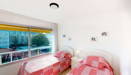 Apartamento familiar, vistas al mar