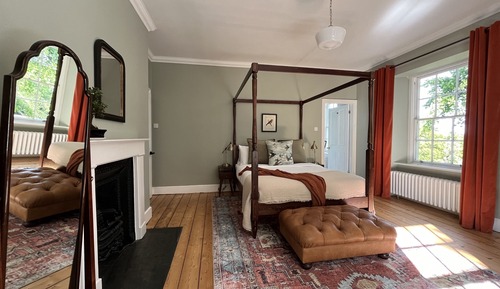 Habitación romántica doble, baño privado, vistas al jardín