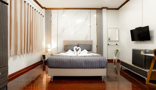Habitación superior, 1 cama de matrimonio (Room 6)