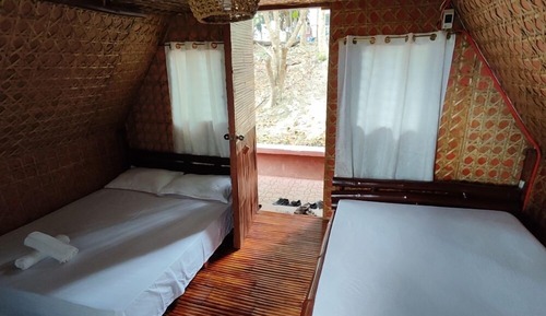 Habitación estándar con 1 cama doble o 2 individuales