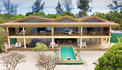 Three Bedroom Sultan Palace with Private Pool