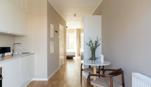 Suite, balcón