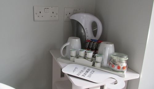 Habitación individual, baño privado