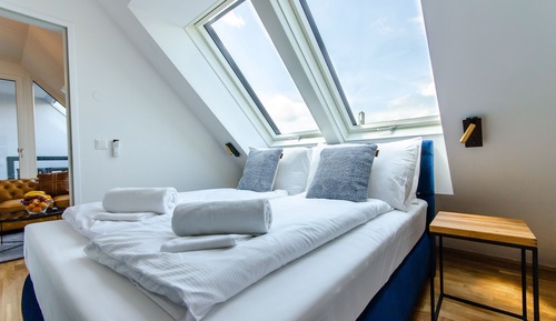 Apartamento, 2 habitaciones, balcón