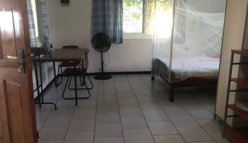 Estudio Deluxe