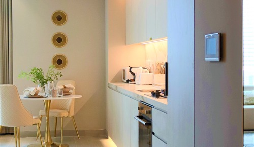 Estudio Premier, 1 cama de matrimonio, acceso a la piscina, vistas a la ciudad