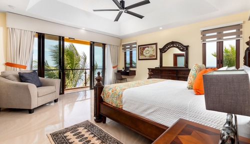 Villa Premier