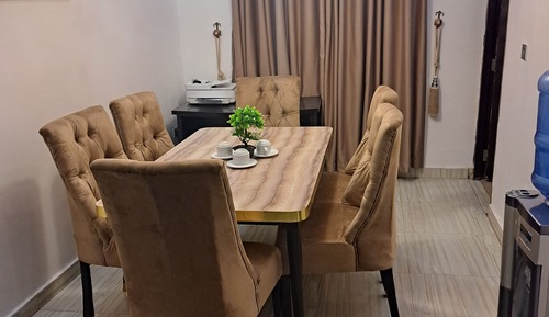 Dúplex ejecutivo, 4 habitaciones, no fumadores
