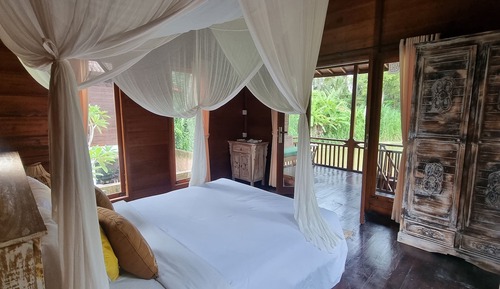 Superior Villa, Pool Access