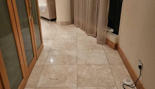 Ático familiar, 1 cama de matrimonio grande, no fumadores, vistas al mar