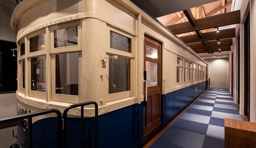 Habitación, no fumadores (KAWASEMI,Stay in a train)