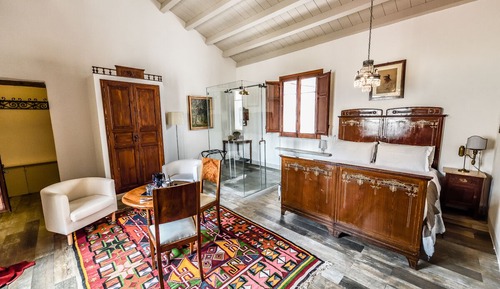 Habitación exclusiva, vistas a la ciudad (Fata Morgana)