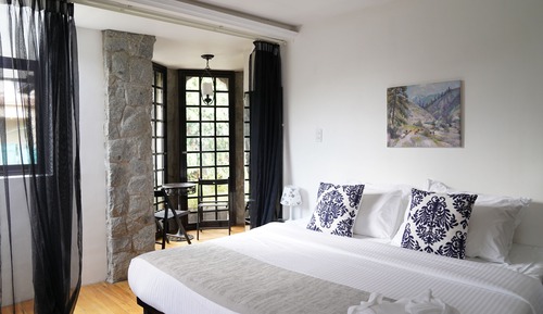 Casa familiar, patio