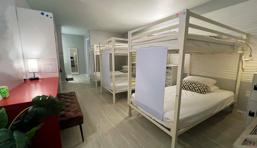 Dormitorio compartido Deluxe, solo para mujeres