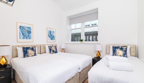 Penthouse 2 (Two-bedroom duplex)