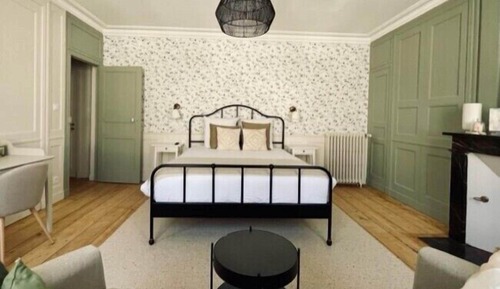 Habitación estándar, 1 cama de matrimonio, baño privado, vistas a la ciudad