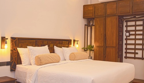 Habitación Deluxe con 2 camas individuales, varias camas