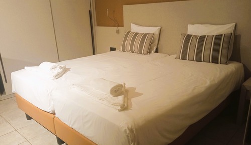 Apartamento tradicional, varias camas, cocina
