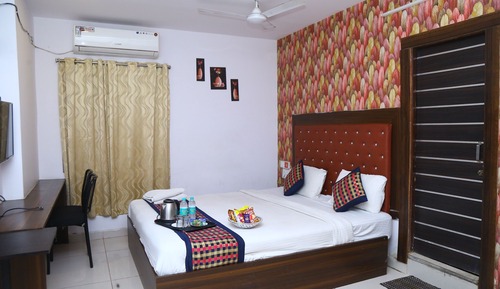 Superior King Room