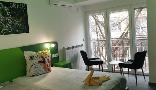 Habitación estándar con 1 cama doble o 2 individuales (ORION)