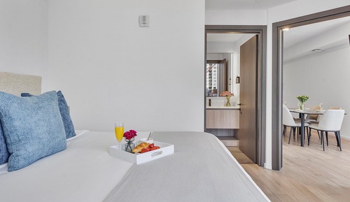 Apartamento de lujo, 1 cama de matrimonio grande con sofá cama, vistas a la bahía
