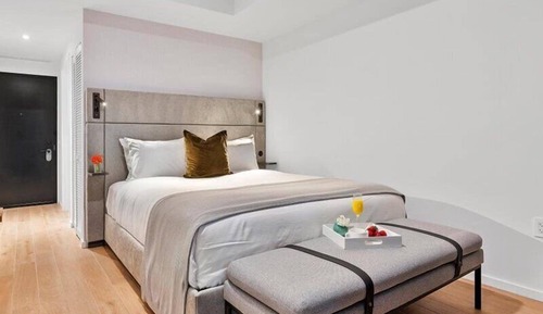 Deluxe Studio, 1 King Bed with Sofa Bed, Bay View 2306