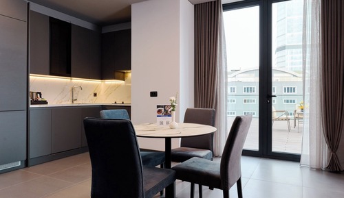 Suite, 1 habitación, balcón