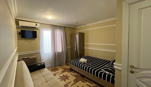 Habitación básica con 1 cama doble o 2 individuales