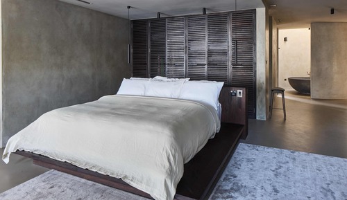 Suite de lujo, 1 cama de matrimonio grande, vistas al jardín, en la zona del jardín