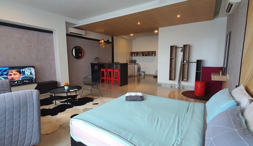 Suite estudio panorámica
