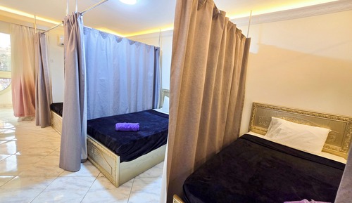 Dormitorio compartido básico, solo para mujeres