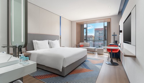 Habitación estándar, 1 cama de matrimonio grande, vistas a la ciudad