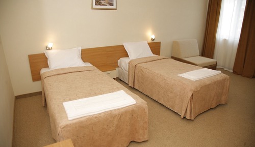 Habitación estándar con 2 camas individuales