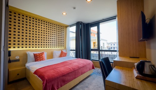 Habitación estándar con 1 cama doble o 2 individuales