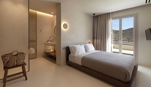Habitación superior, 1 cama de matrimonio grande, bañera de hidromasaje, vistas al mar