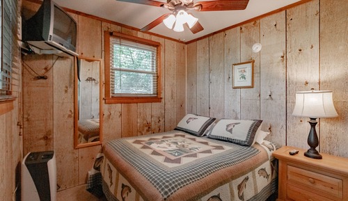 3 Bedroom Chalet / Sleeps 8