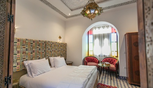 Habitación estándar con 1 cama doble o 2 individuales