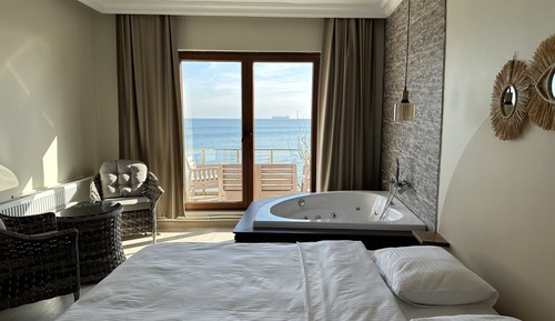 Habitación Deluxe, 1 cama de matrimonio grande, terraza, vistas al mar