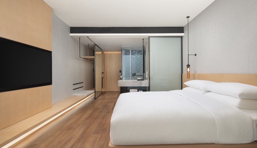 Habitación Business, 1 cama de matrimonio grande, vistas a la ciudad, en esquina