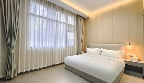 Apartamento económico, 1 cama de matrimonio, baño privado