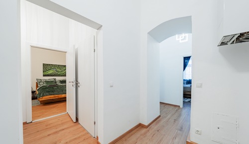 Apartamento, 3 habitaciones, cocina, planta baja