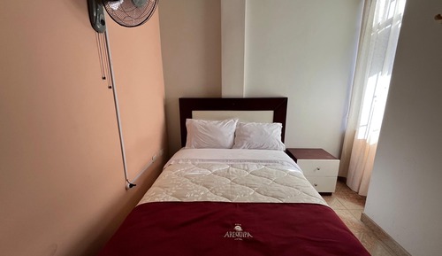 Habitación individual básica, 1 cama doble