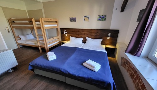 Habitación cuádruple estándar
