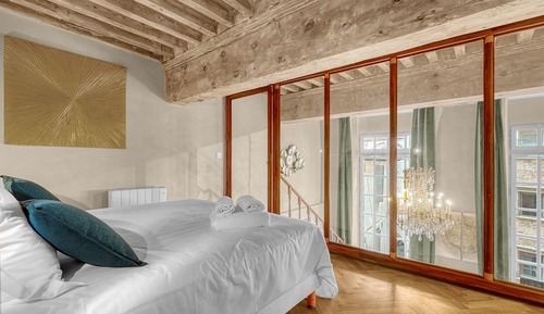Ático ejecutivo, 2 habitaciones, no fumadores, vistas al patio
