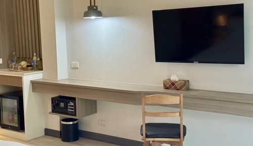 Habitación Deluxe doble, 1 cama de matrimonio grande, vistas al jardín